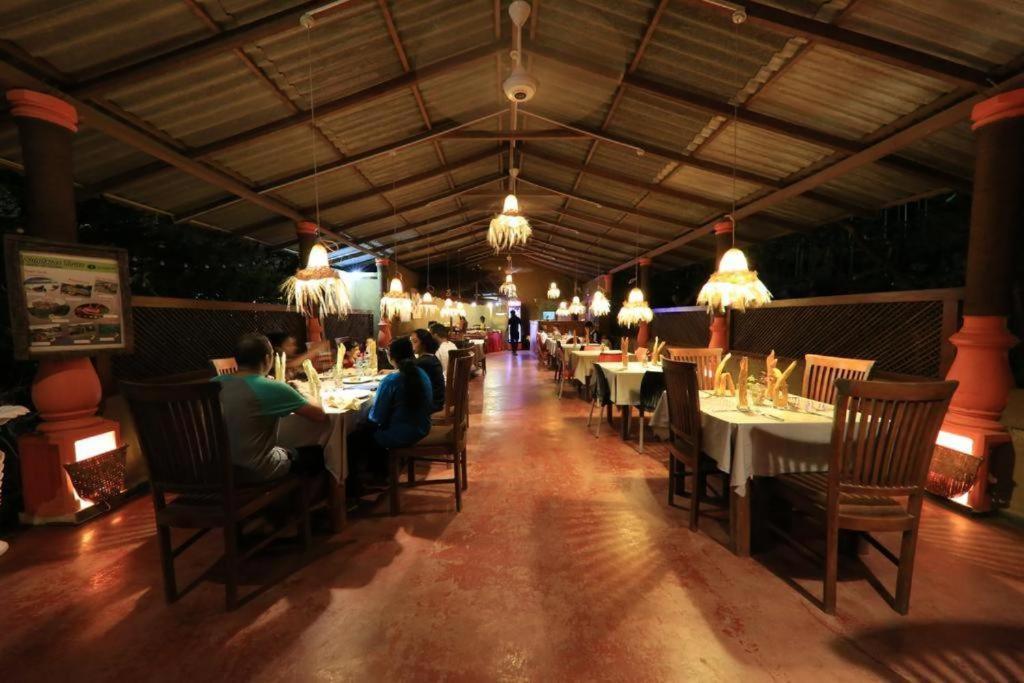 Sundaras Resort Ltd Dambulla Eksteriør bilde